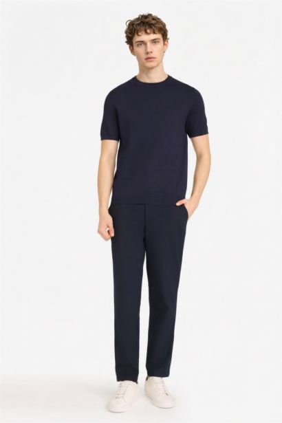 Standard Fit дөңгелек жағалы трикотаж қысқа жеңді футболка