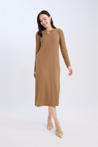 فستان كم طويل القماش المنسوج قصة مستقيمة برقبة مستديرة