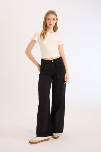 Pantalon taille haute large en gabardine
