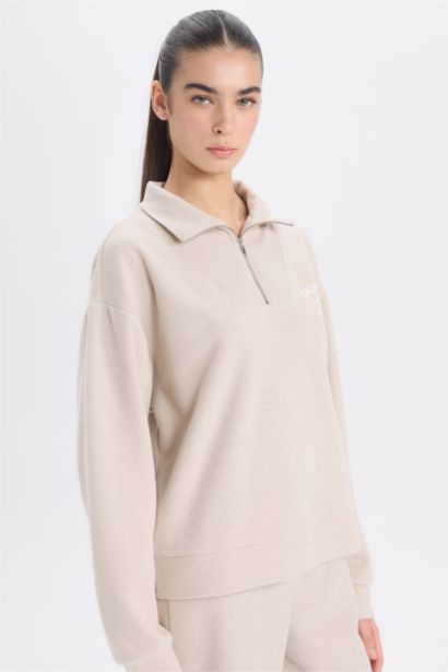 Regular Fit Yarım Fermuarlı Baskılı Sweatshirt