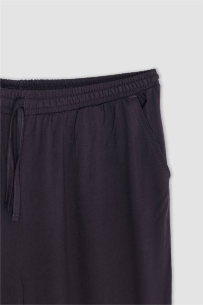 بنطلون جوجر فيسكوز بجيب وخصر عادي