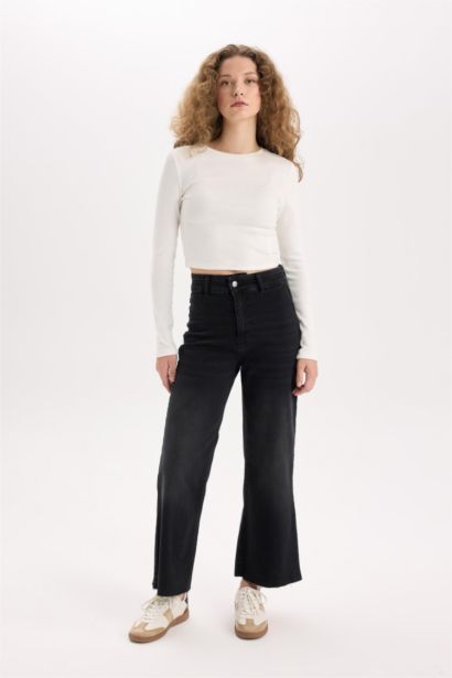 Pantalon Jean à coupe Culotte