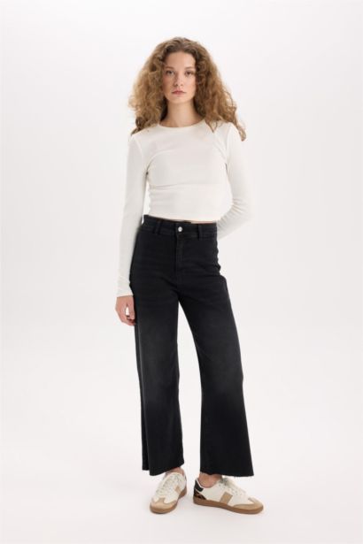 Pantalon Jean à coupe Culotte
