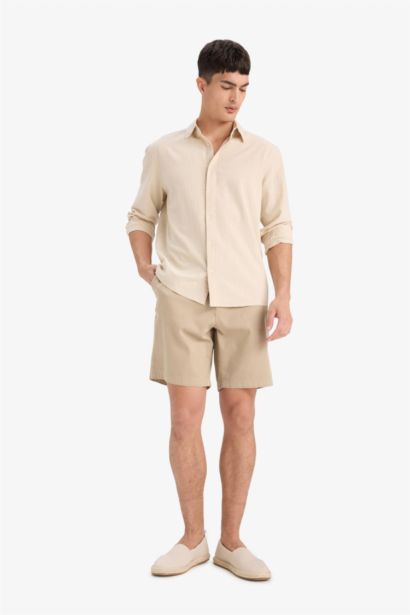 شورت برمودا قصة عادية منسوج