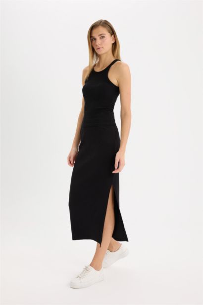 Fitted Body-hugging Slit Basic Camisole Black Midi Skirt