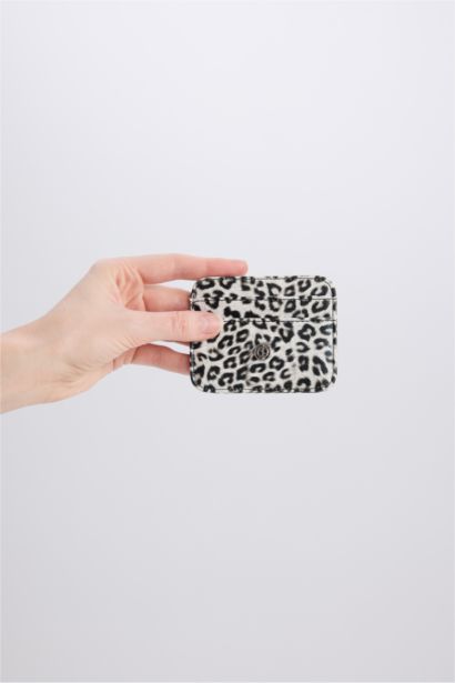 Woman Leopard Patterned Faux Leather Card Holder