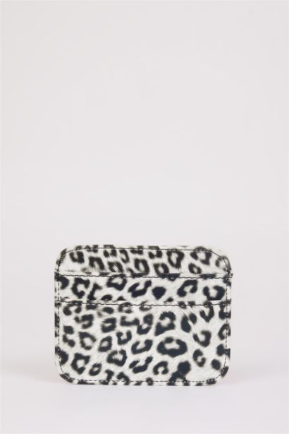 Woman Leopard Patterned Faux Leather Card Holder
