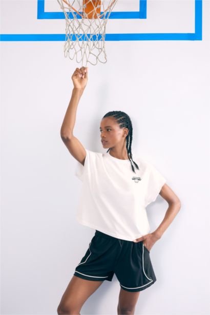 تيشيرت NBA برقبة مستديرة من DeFactoFit