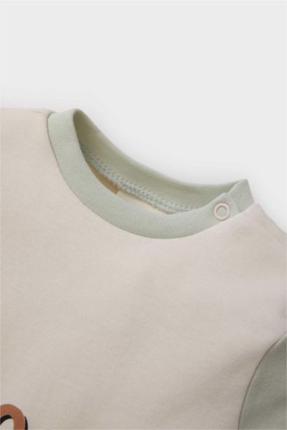 بدلة أولاد بكم طويل بطبعة ديناصور