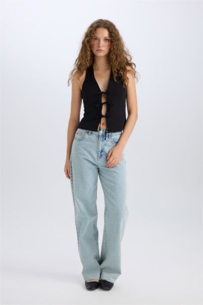 جيلي بياقة V