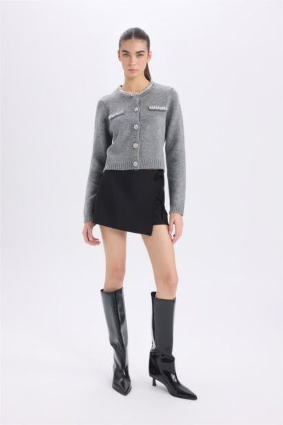 Normal Waist Basic Black Short Skort