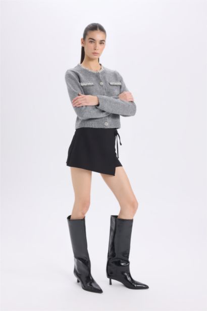 Normal Waist Basic Black Short Skort