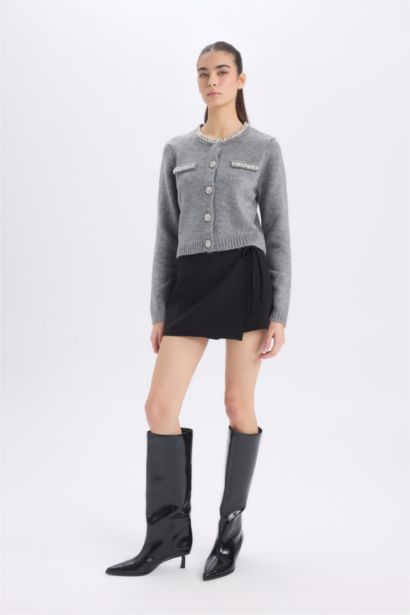 Normal Waist Basic Black Short Skort