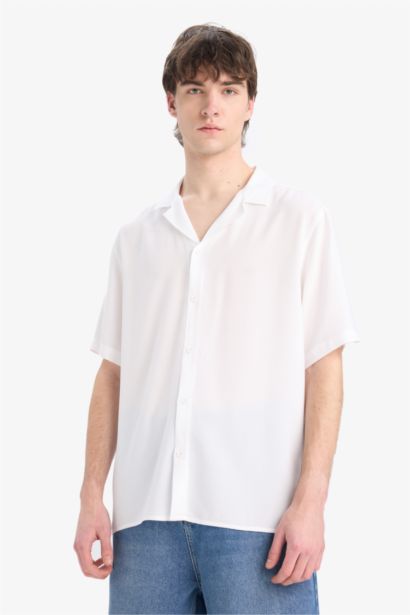 Regular Fit Apaş Yaka Yazlık Kısa Kollu Beyaz Gömlek