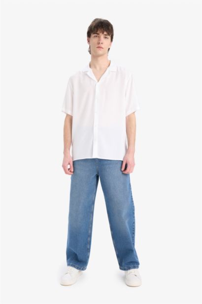 Regular Fit Apaş Yaka Yazlık Kısa Kollu Beyaz Gömlek