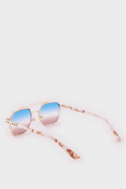 Kadın Altıgen Metal Güneş Gözlüğü