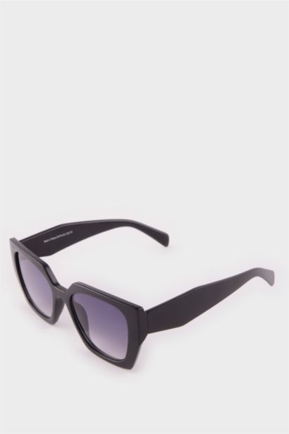 Kadın Büyük Çerçeve Güneş Gözlüğü