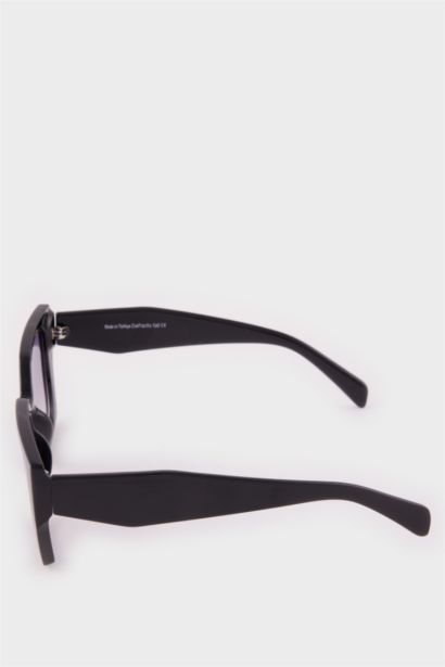 Kadın Büyük Çerçeve Güneş Gözlüğü