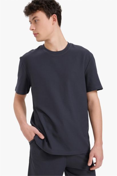 Regular Fit Crew Neck Heavy Fabric T-Shirt