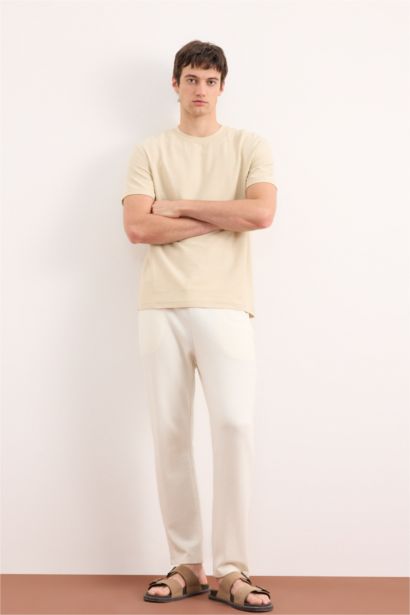 Regular Fit Bisiklet Yaka Kısa Kollu Dokulu Çapraz Dokuma Tişört