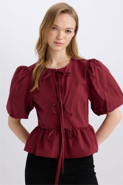 Blouse à Manches Courtes Coupe Régulière à Col Rond