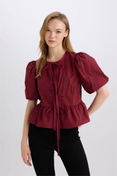 Blouse à Manches Courtes Coupe Régulière à Col Rond