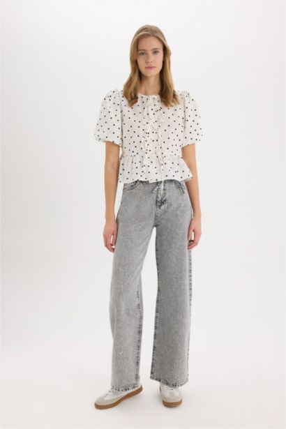 Regular Fit Crew Neck Printed Short Sleeve Blouse