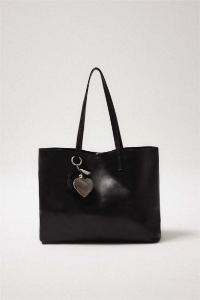 Woman Black Heart Detailed Charm Keychain