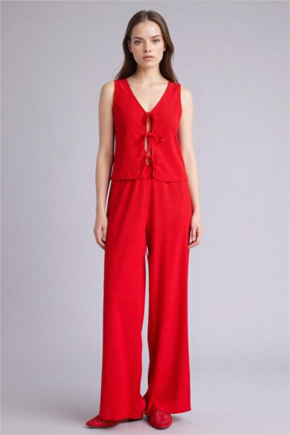 Regular Fit V-Neck Crinkle Vest