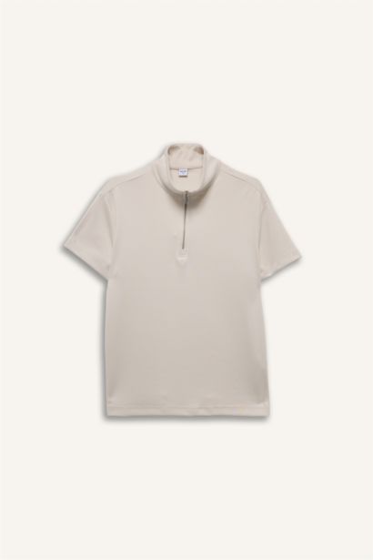 Standart Fıt Dik Yaka Sporcu Modal Kısa Kollu Tişört