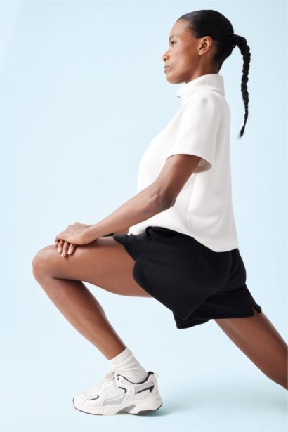 شورت رياضي قصير قصة عادية من DeFactoFit