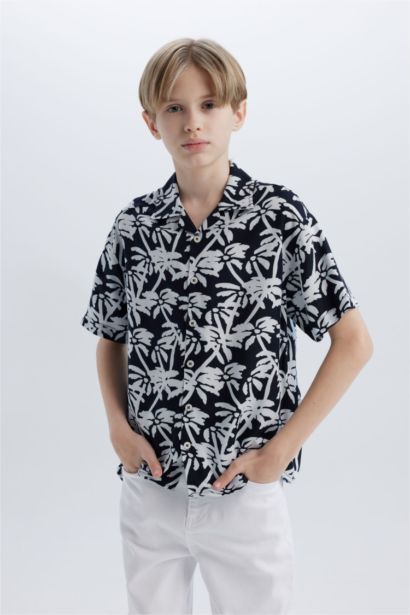Boy Oversize Fit Polo Neck Patterned Short Sleeve Shirt