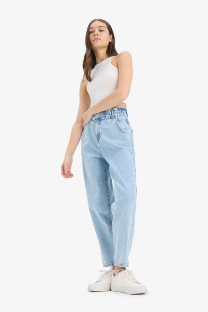 Paperbag Elastic Waist Ankle Length Washed Jeans