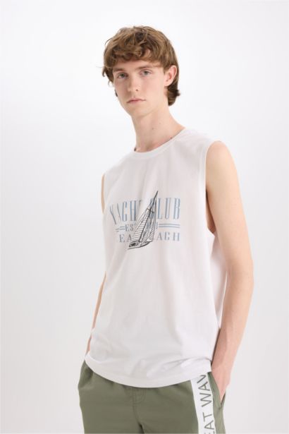 تانك قطن توب قصة عادية برقبة مستديرة بدون كم أبيض مطبوع