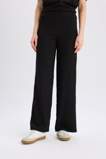 بنطرون سادة برجل واسع وايد ليج منسوج