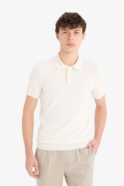Standard Fit Short Sleeve Knitwear Polo T-Shirt