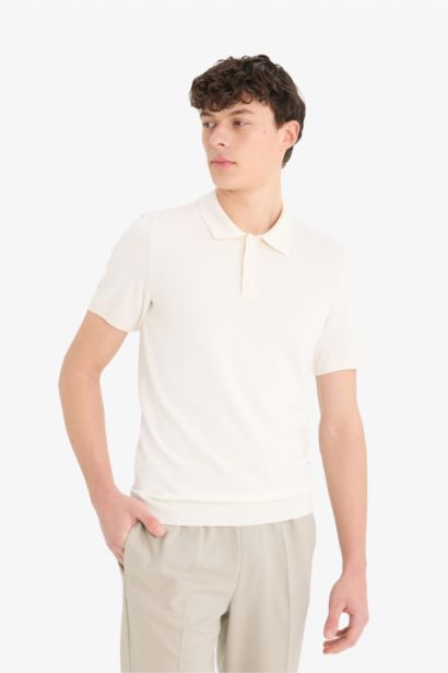 Standard Fit Short Sleeve Knitwear Polo T-Shirt