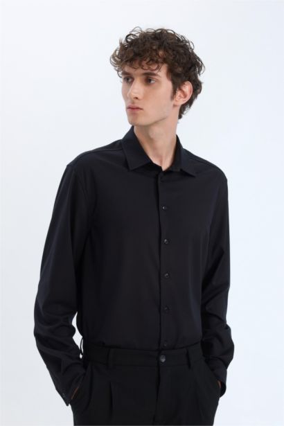 Regular Fit Polo Yaka Uzun Kollu Siyah Gömlek