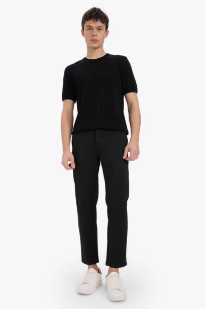 Standard Fit Crew Neck Knitwear T-Shirt