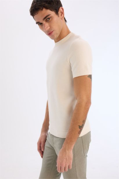 Standard Fit Crew Neck Knitwear T-Shirt