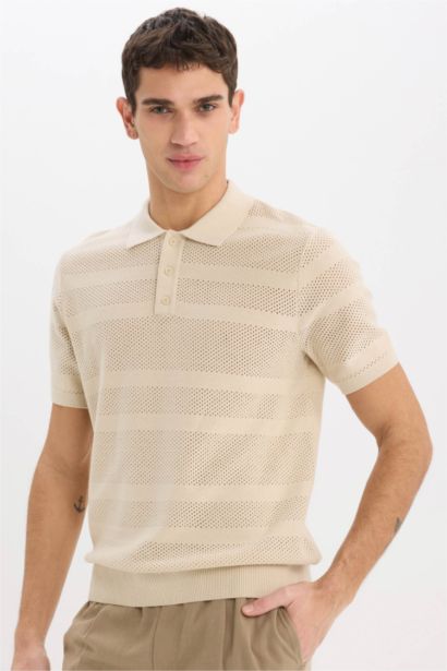 Standard Fit Short Sleeve Knitted Polo T-Shirt