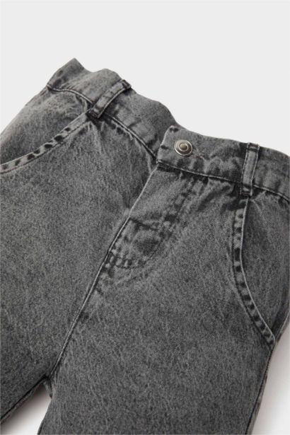 Basic Düz Beli Lastikli Jean Şort Erkek Bebek