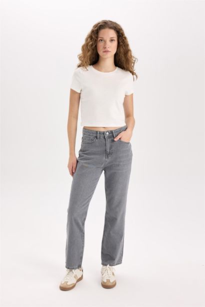 Straight Fit Jeans