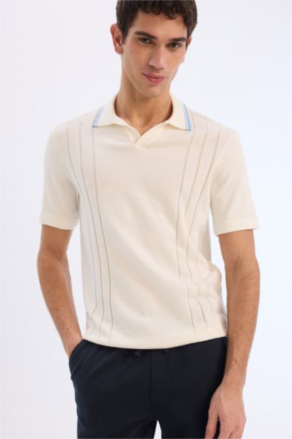 Standard Fit Short Sleeve Knitwear Polo T-Shirt