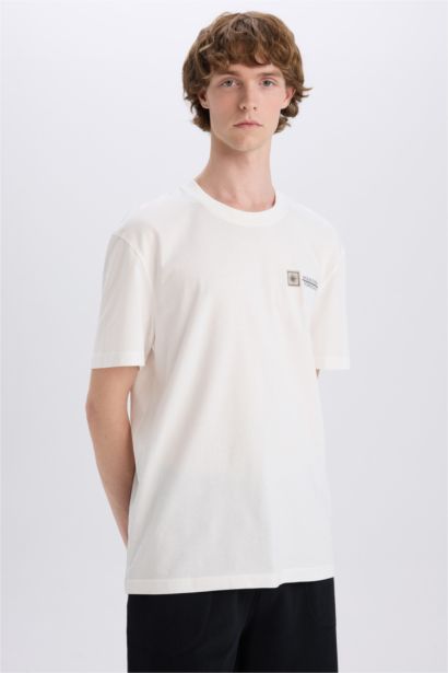 تيشيرت قطن قصة عادية مطبوع برقبة مستديرة