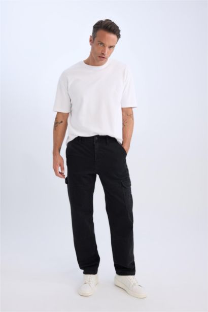 %100 Pamuk Relax Fit Rahat Kalıp Normal Bel Geniş Paça Kargo Cepli Siyah Jean Pantolon