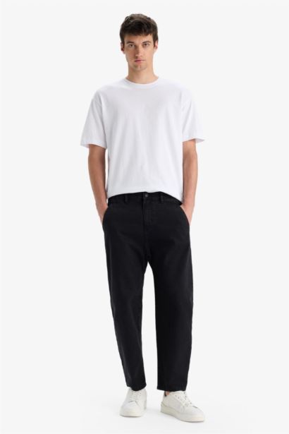 Slouchy Fıt Geniş Paça Yıkamalı Jean Pantolon