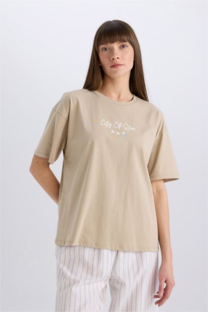 Fall in Love Regular Fit Printed Top Striped Bottom 2 Piece Pajama Set