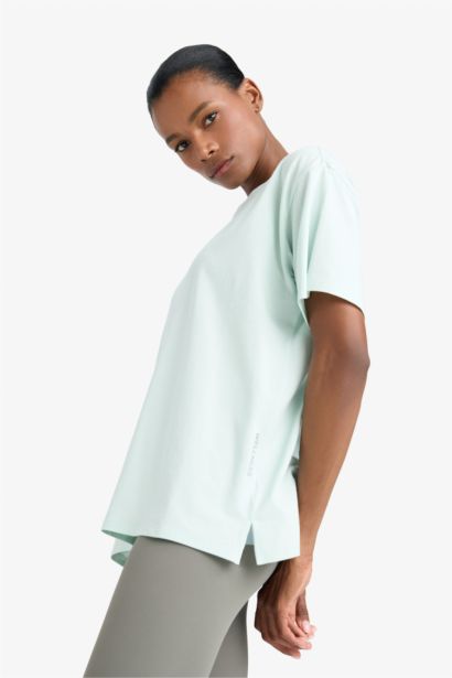 DeFactoFit Comfort Fit Crew Neck Sports T-Shirt