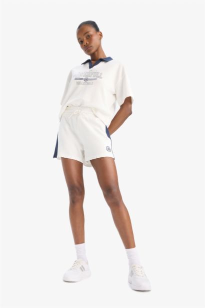 DeFactoFit Standard Fit Sports Waffle Shorts